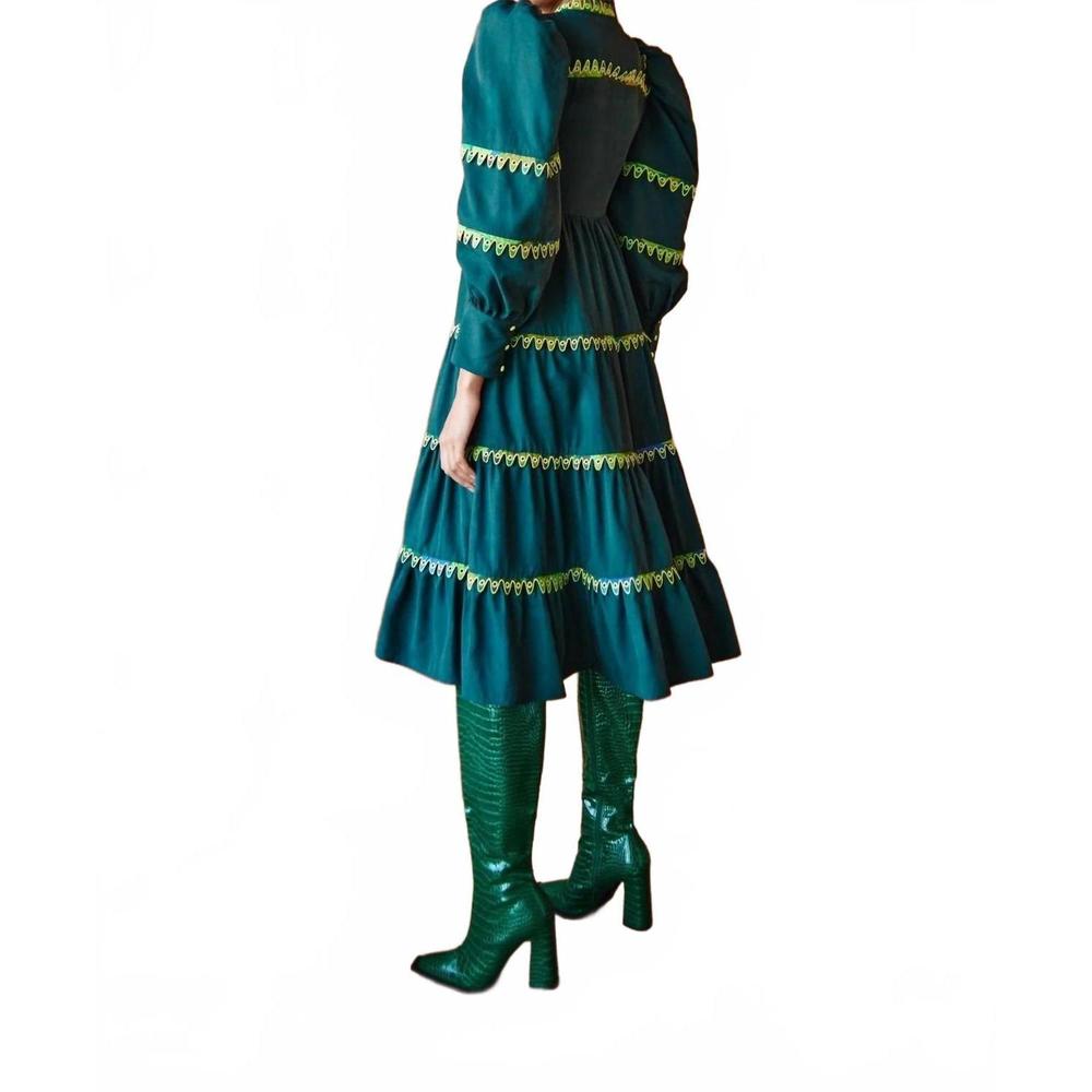 NEW CELIA B hasu tiered midi dress in green - Picture 5 of 7